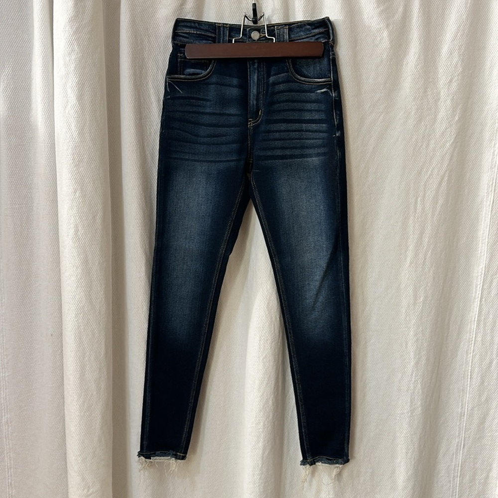 KanCan Signature jeans - Size 25 - Kurvy Ultra High Rise Ankle Skinny